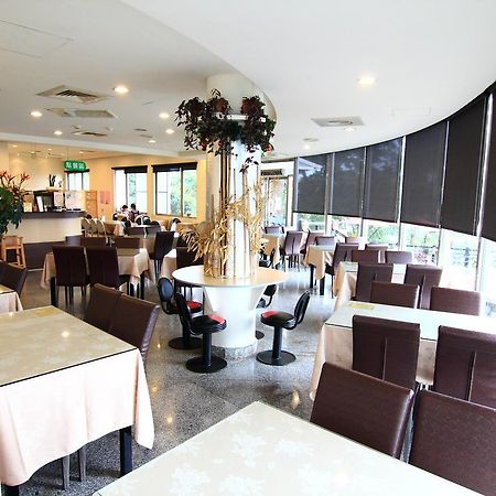 Fuhsing Youth Activity Center Taoyuan Exterior photo